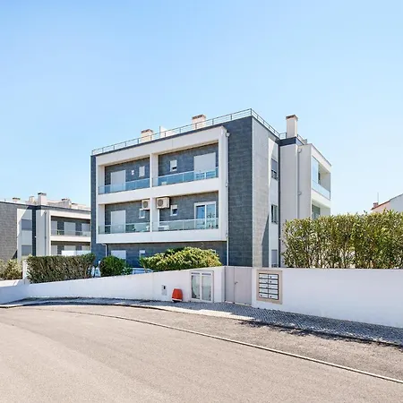Alohouse Nazare Apartment Exterior photo